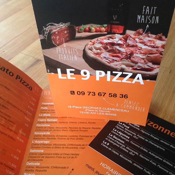 Le 9 Pizza // Création et mise en page du tract et de la carte.